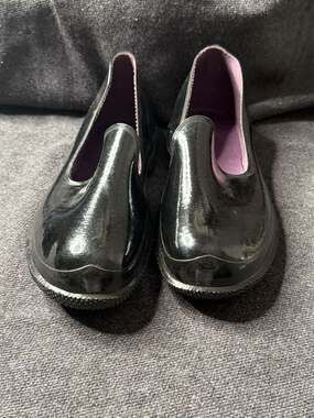 Vintage Totes Rubber Galoshes, Black Glossy Over-the-Shoe Rain Boots, Size 8.5
